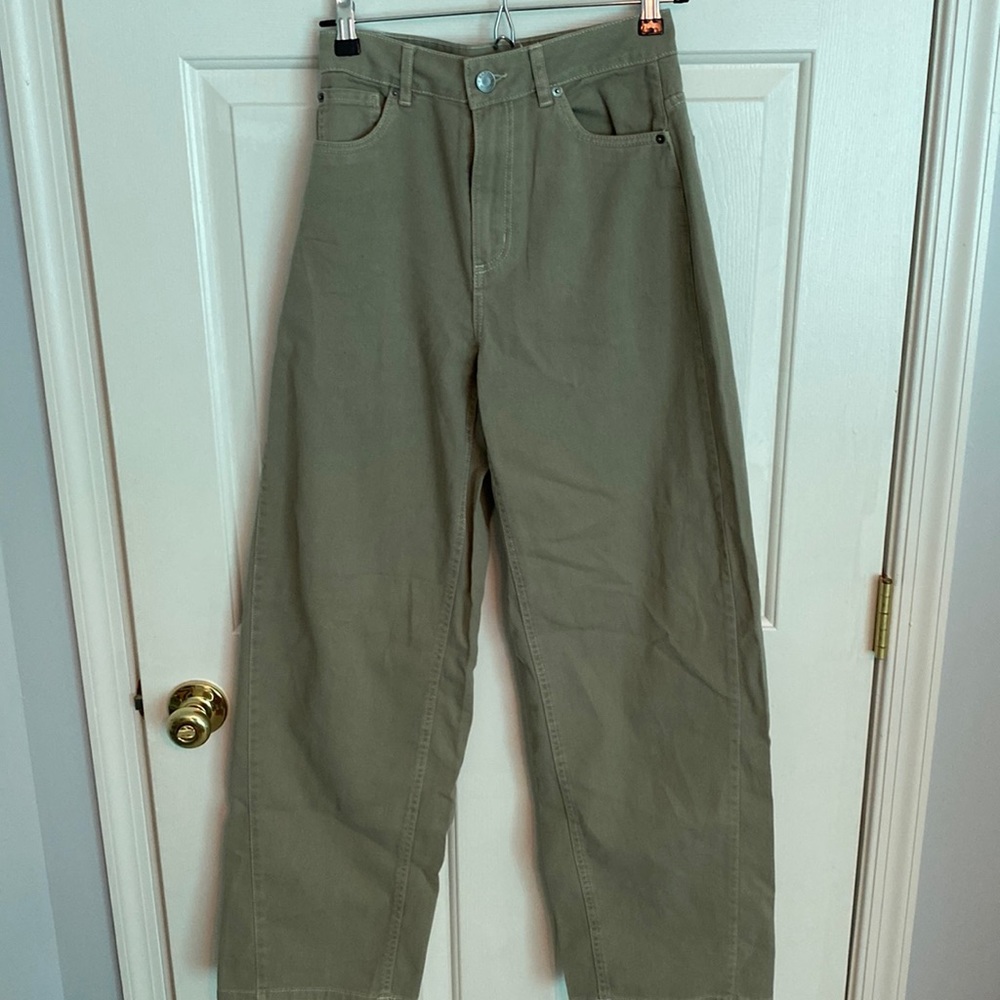 Garage green wide legged jeans!